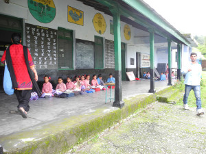 Arriving at Chatwan school which is a very typical government primary school.